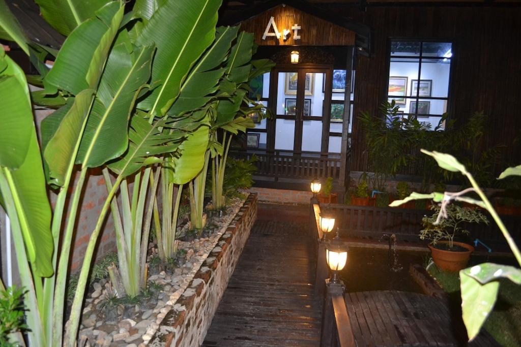 Garden Home Bed And Breakfast Yangon Exterior foto