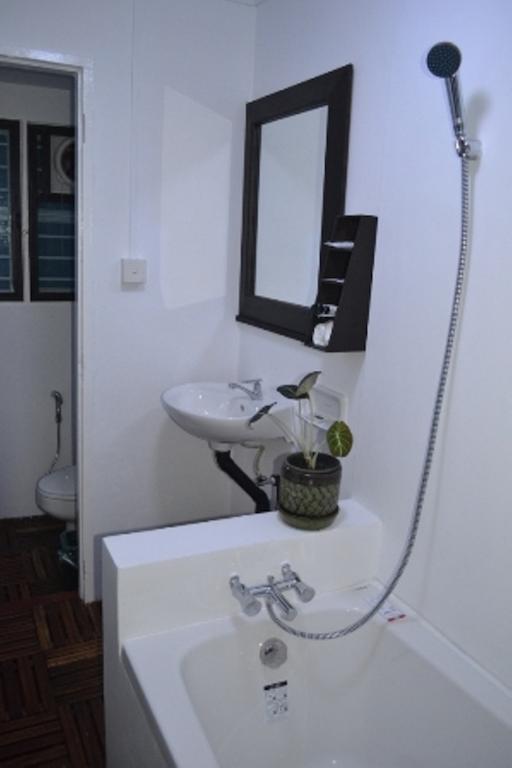 Garden Home Bed And Breakfast Yangon Zimmer foto