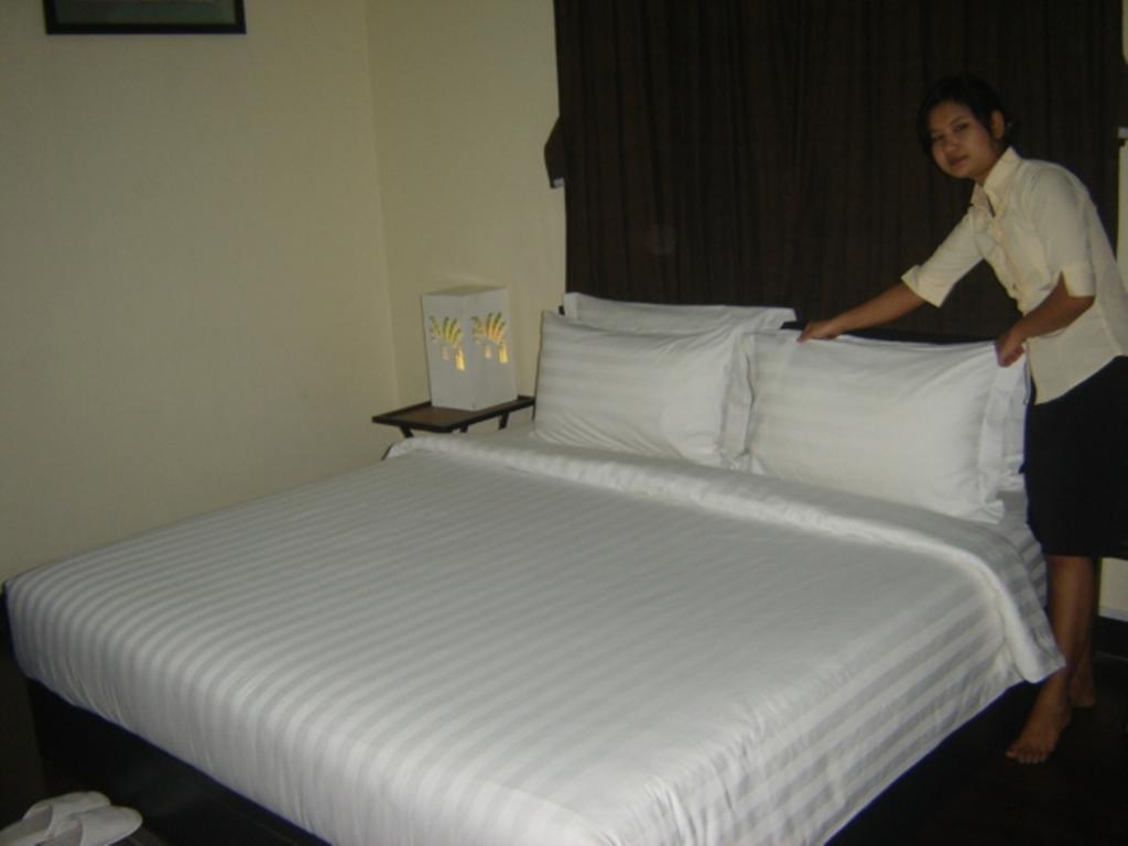 Garden Home Bed And Breakfast Yangon Exterior foto
